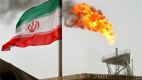 bandera de Irán Rusia califica de chantaje la actitud de EEUU hacia Irán